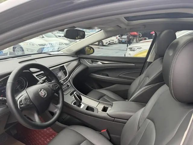 Buick Lacrosse 552T luxury