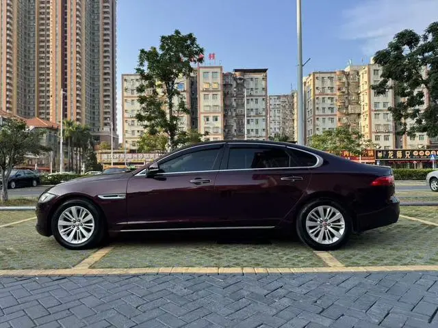Jaguar Jaguar XFL XFL 2.0T 240PS Deluxe Edition
