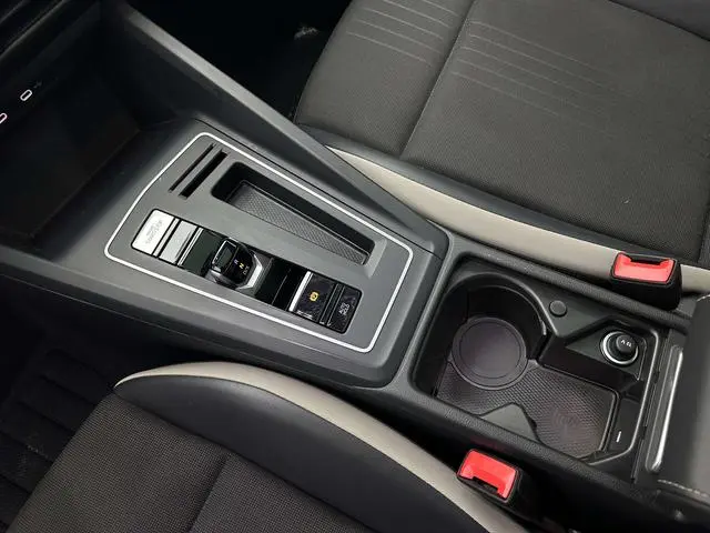 Volkswagen golf 280TSI DSG Pro