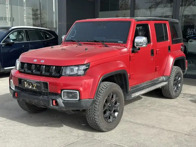 Beijing Beijing off-road BJ40 2.0D automatic four-wheel drive Blade Hero Glory Edition