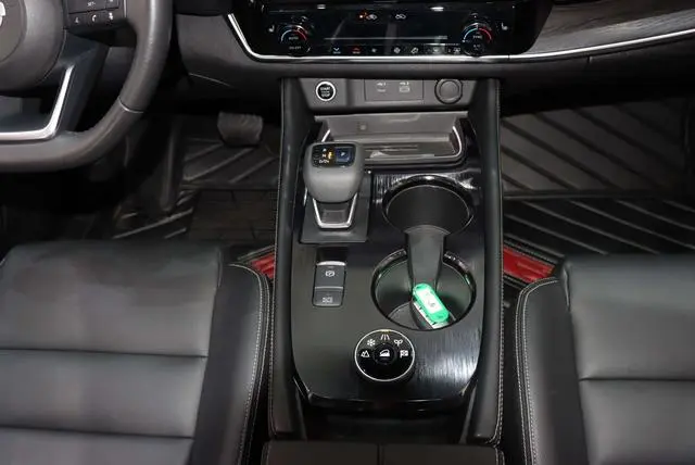 Nissan Qijun VC-Turbo 300 CVT 4WD Extreme Edition
