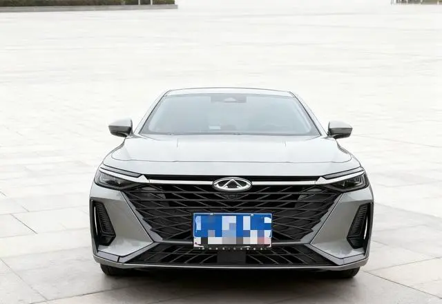 Chery Fulwin Arrizo 8 High-energy version 2.0T DCT Chi