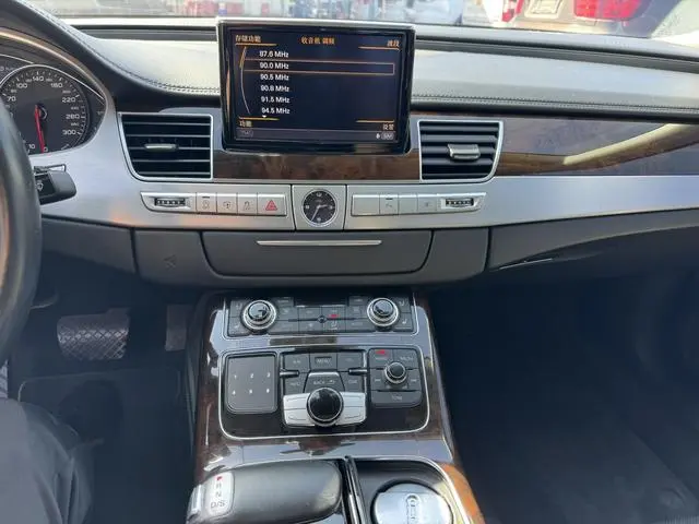 Audi Audi A8 A8L 45 TFSI quattro luxury