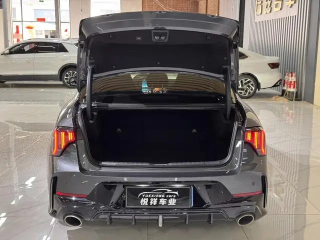 LYNK & CO Lynk 03 1.5TD DCT Halo