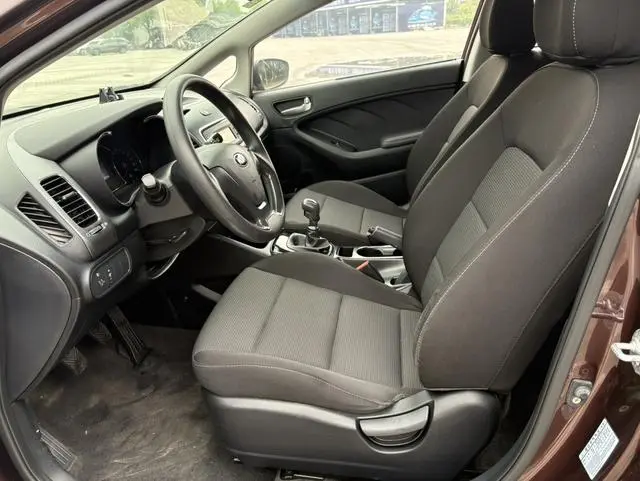Kia Kia K3 1.6L manual GL