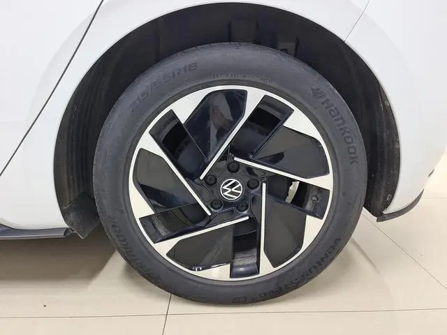 Volkswagen Volkswagen ID.3 Upgraded Pure Smart Edition