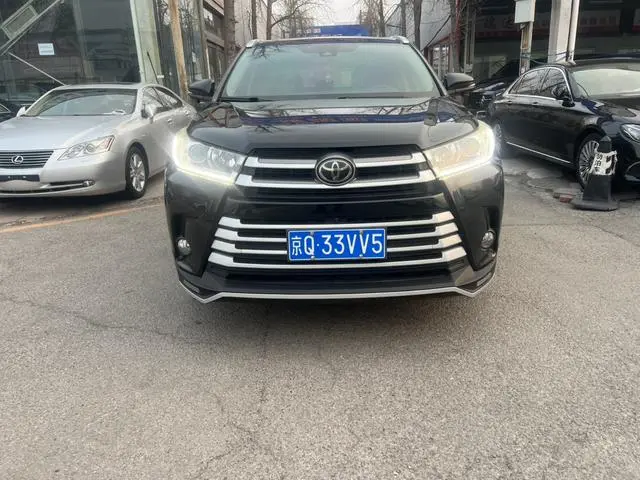 TOYOTA Highlander 2.0T four-wheel drive deluxe edition 7-seater Country V