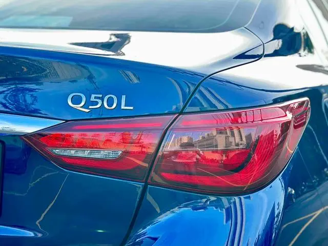 Infiniti Infiniti Q50L 2.0T 30th Anniversary Limited Edition