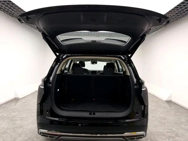 Hongqi Hongqi HS7 PHEV 2.0T four-wheel drive Qichang version 6 seats