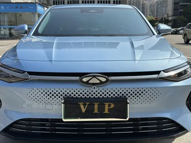 Chery Fengyun Fengyun A8 Voyage Edition 127 Luxury