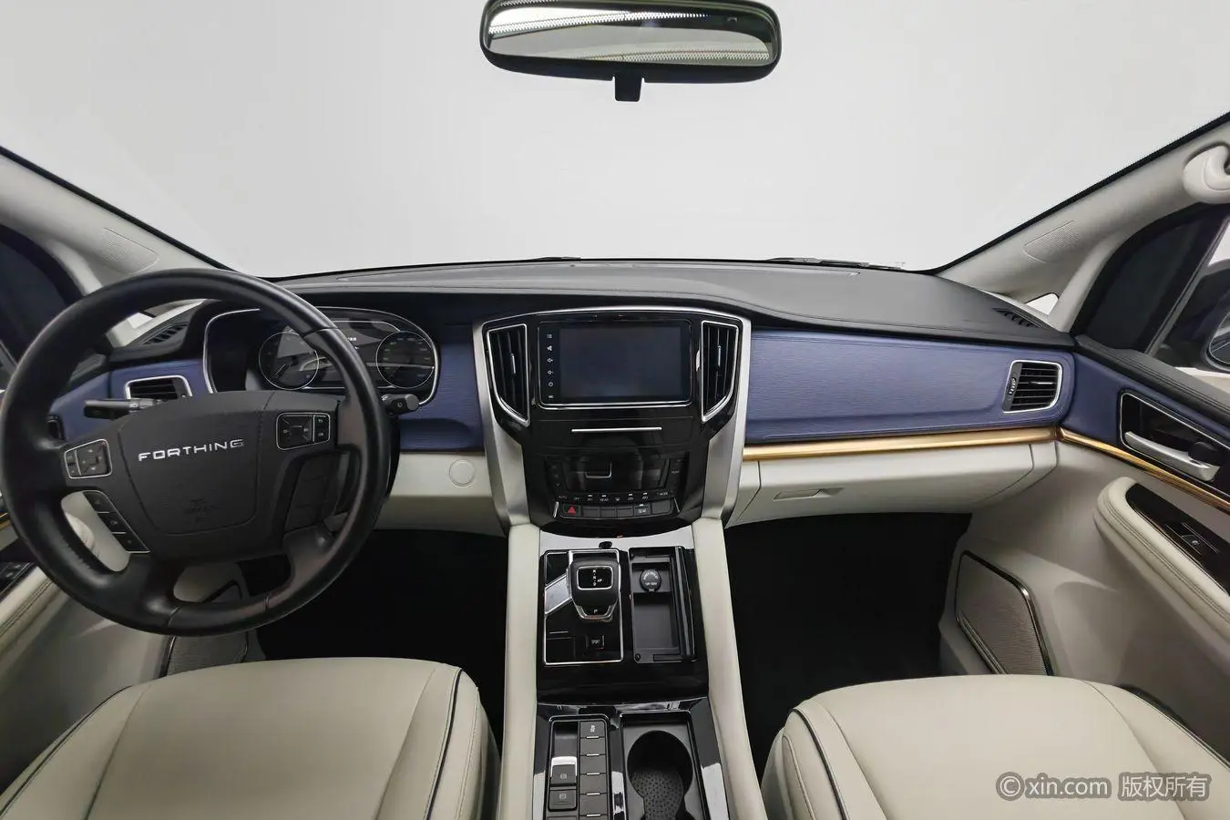 Dongfeng Fengxing Popular M7 Lord 2.0T Automatic Marquis Version