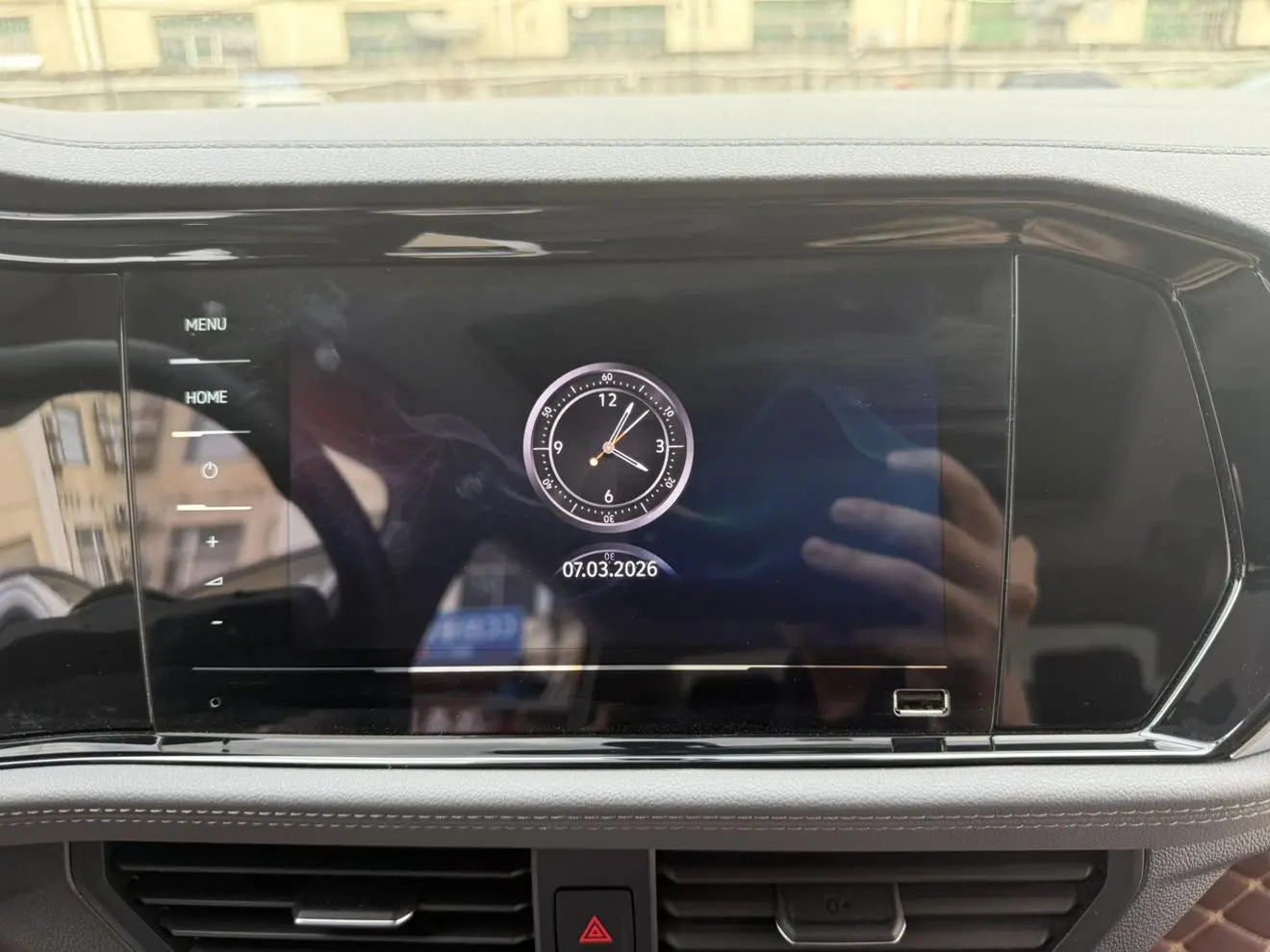Volkswagen Sagitar 280TSI DSG Comfortable Smart Edition