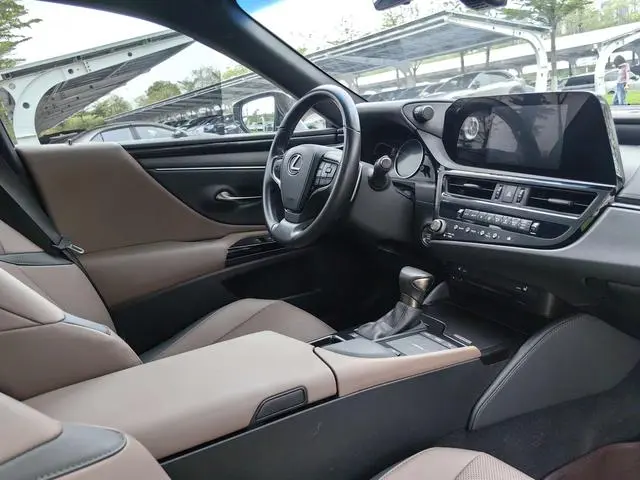 Lexus Lexus ES 200 Excellent Edition