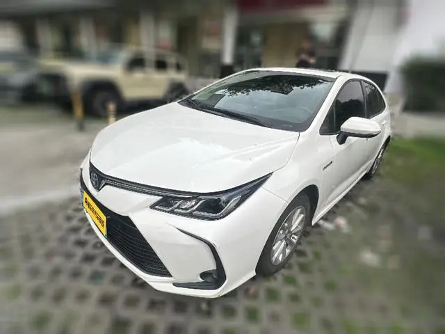 TOYOTA Corolla Dual engine 1.8L E-CVT Elite Edition