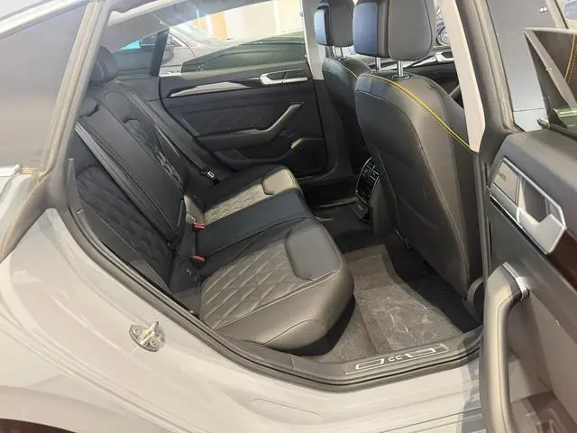 Volkswagen Volkswagen CC 380TSI Dazzling Edition