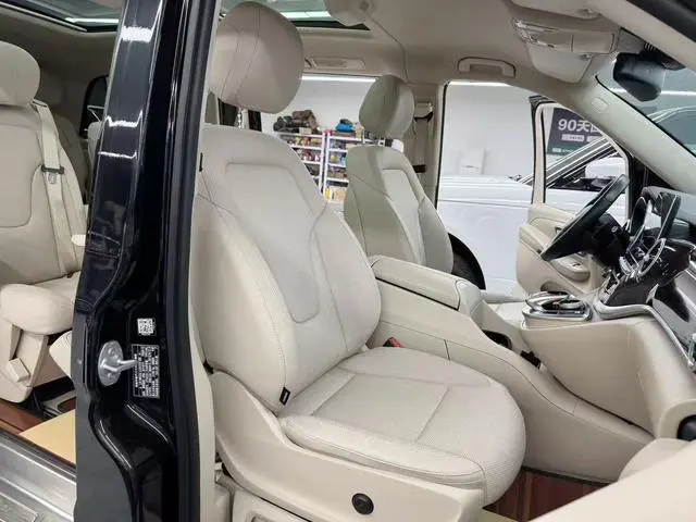 Mercedes-Benz Mercedes-Benz V-class V 260 Premium Edition Country V
