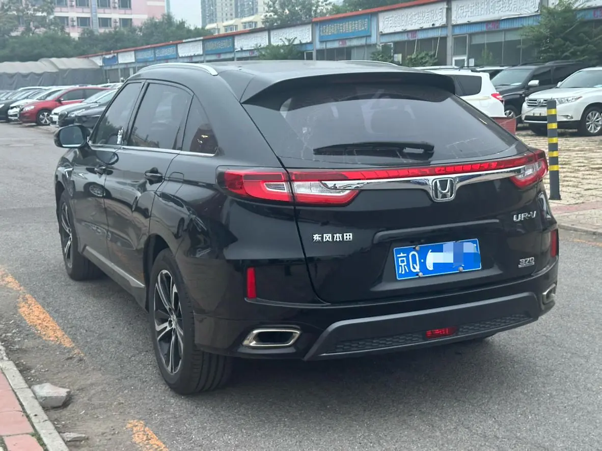 Honda Honda UR-V 370TURBO two-wheel drive premium edition Country V
