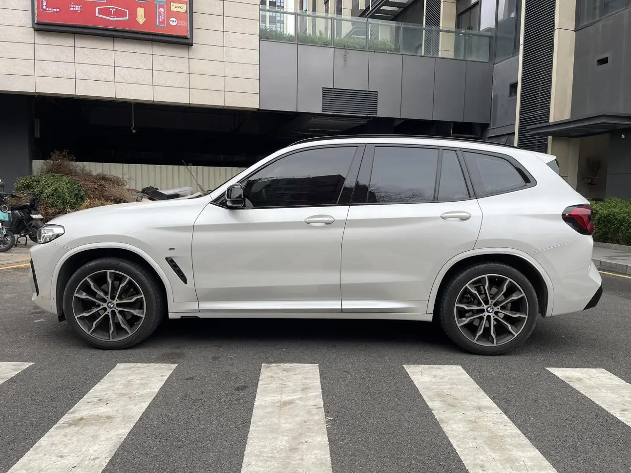 BMW BMW X3 xDrive30i Leading M Yao Ye Set