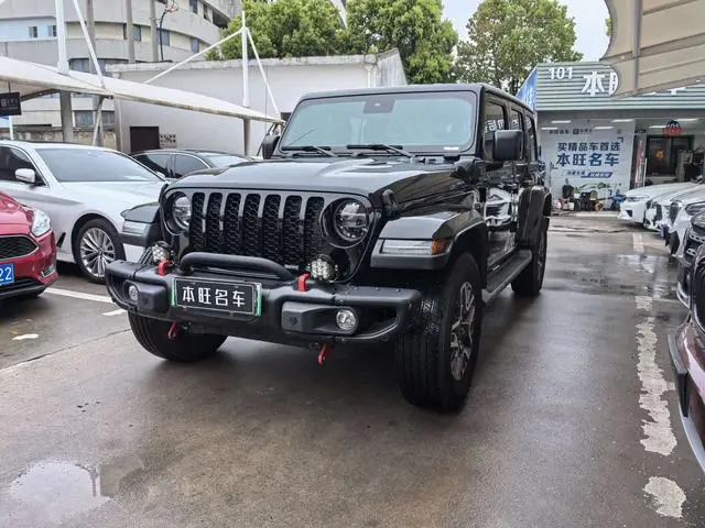 Jeep Wrangler 4xe PHEV Four-door 2.0T 4xe Sahara