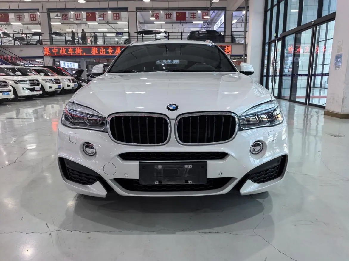 BMW BMW X6 xDrive35i M Sports Luxury