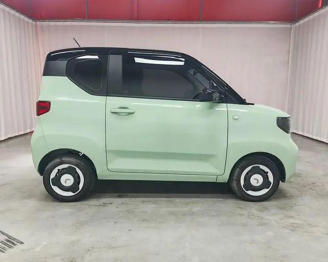 Wuling Wuling Hongguang MINIEV Macaron Premium Lithium Iron Phosphate