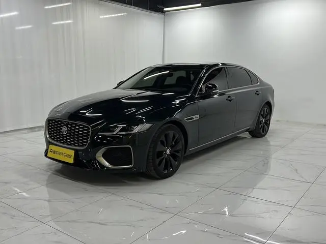 Jaguar Jaguar XFL 2.0T P250 two-wheel drive exclusive luxury gilt version