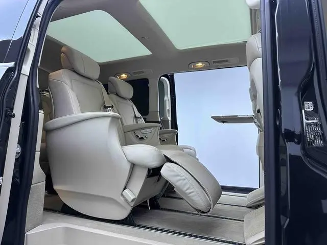 Mercedes-Benz Mercedes-Benz V-class V 260 Premium Edition