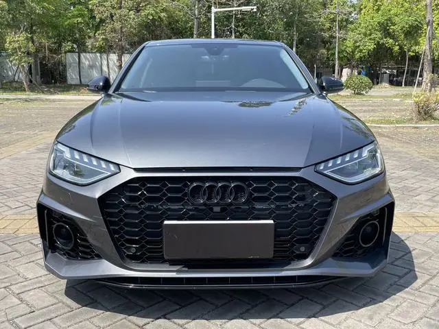 Audi Audi A4L 45 TFSI quattro premium dynamic type