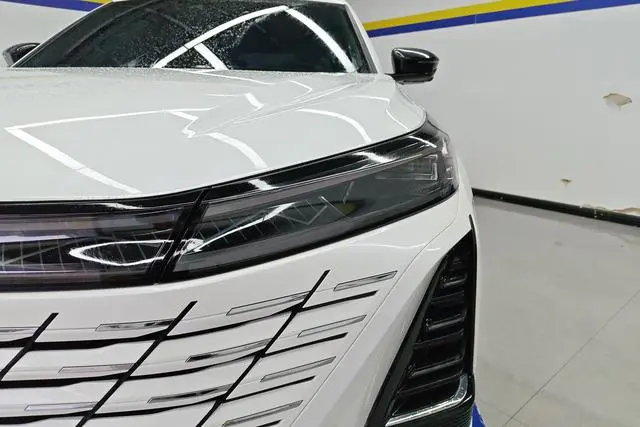 Changan Changan CS75 PLUS The third-generation Champion version 1.5T automatic smart driving Jinhang type