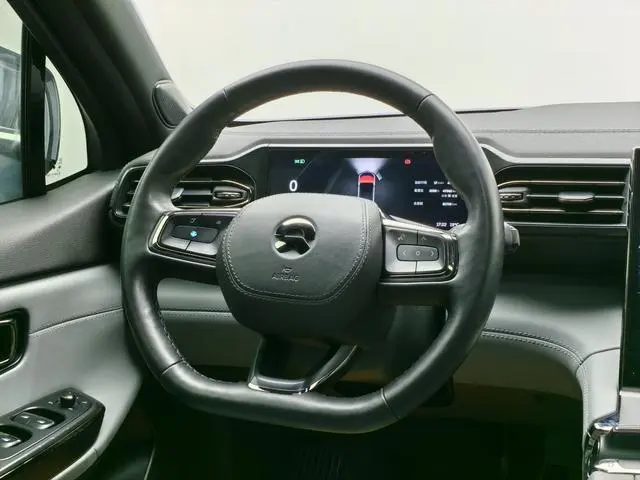 NIO NIO ES6 610KM performance version
