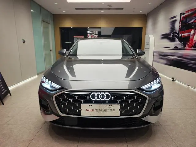 Audi Audi A5L 2.0T Qiankun Smart Driving Version