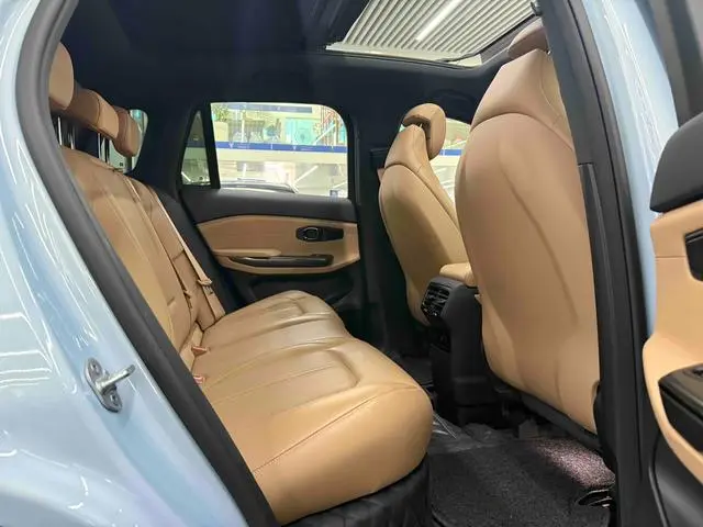 NIO NIO ES6 420KM sports version