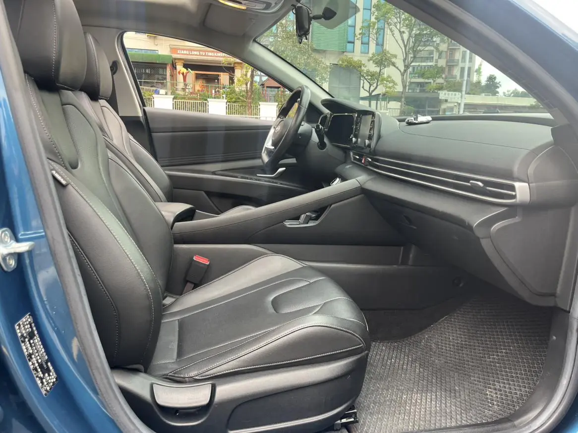 Hyundai Elantra 1.5L CVT GLX Elite Edition