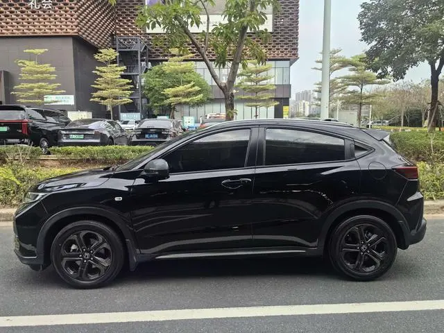 Honda Honda XR-V 220TURBO CVT Deluxe Edition