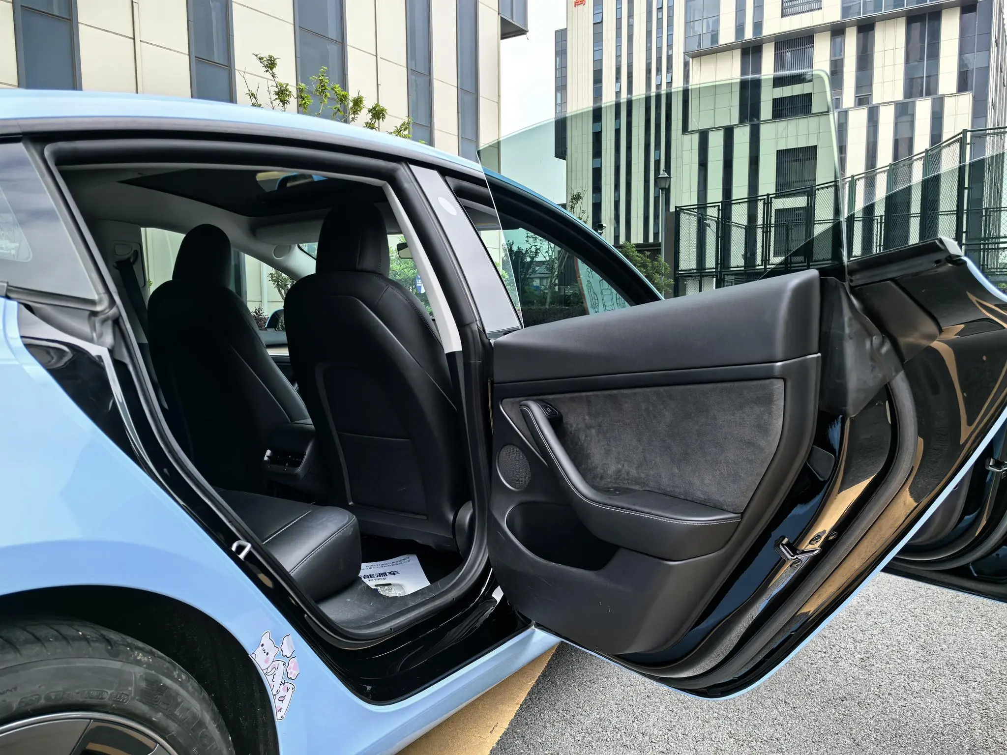 Tesla Model 3 Rear-wheel drive version