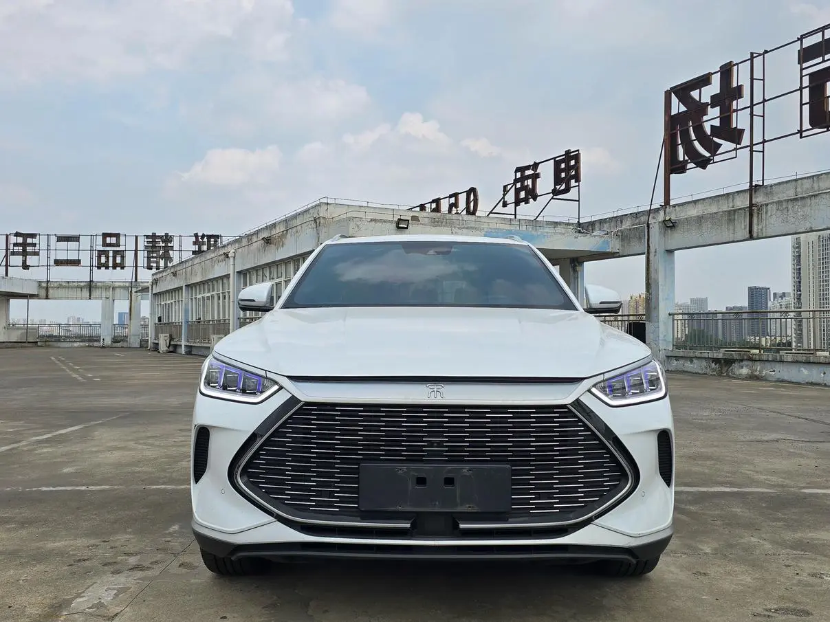 BYD Song PLUS DM DM-i 110KM two-wheel drive flagship PLUS