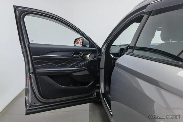 Haval Haval Beast 2.0T Zhizun four-wheel drive version