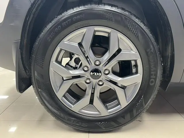 Kia Setus 1.5L IVT Deluxe Edition