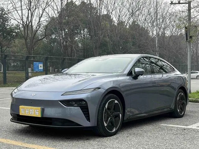 Dongfeng eπ eπ007 Pure electric 530Pro version