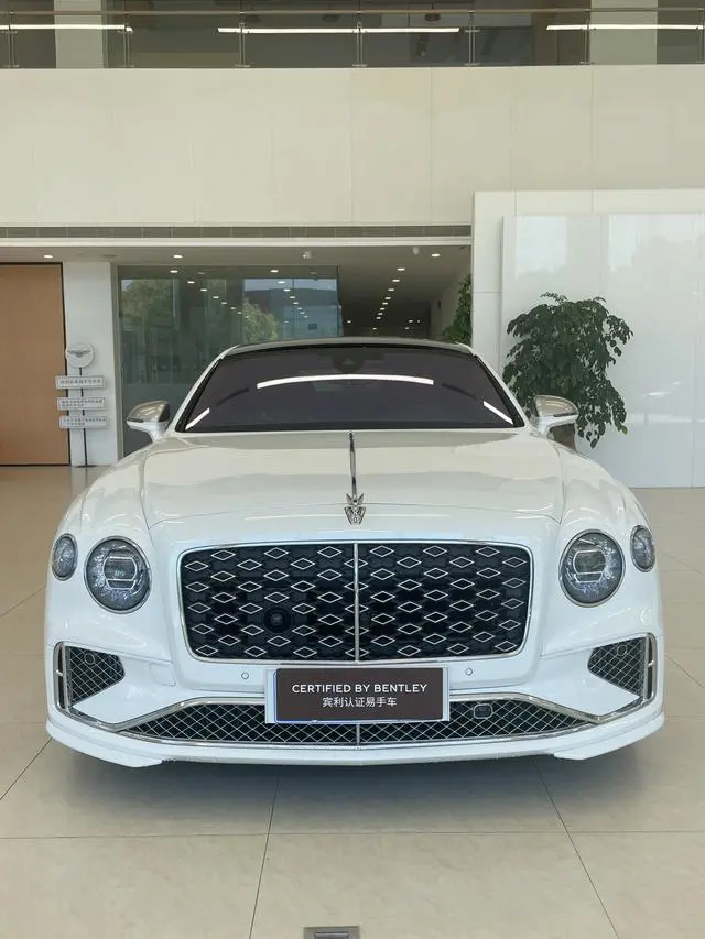 Bentley Flying Spur PHEV 4.0T V8 Mulliner