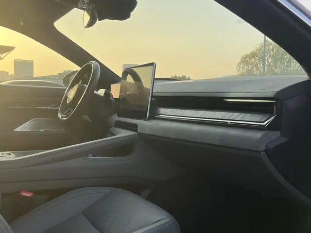 ZEEKR ZEEKR 001 Ultra-long battery life, dual-motor YOU version