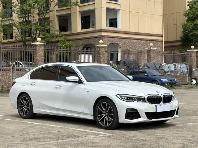 BMW BMW 3 Series 325Li M sports suit