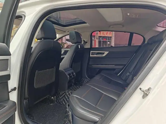 Jaguar Jaguar XEL 2.0T 200PS Premium Edition