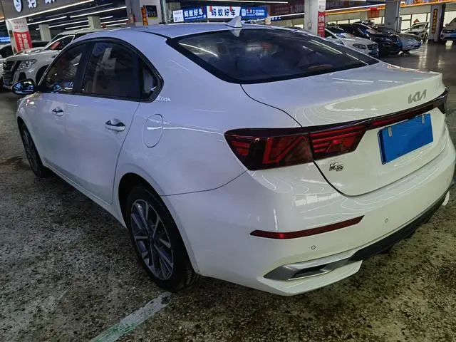 Kia Kia K3 1.5L IVT Fashion Edition