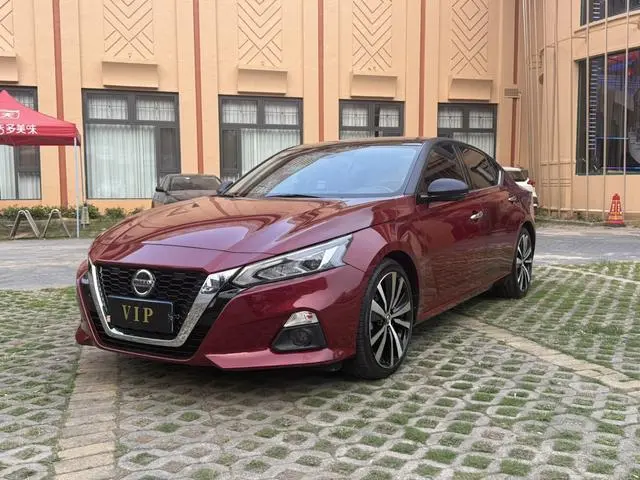 Nissan Teana 2.0 T XV AD1 Zhizun Pilot Edition