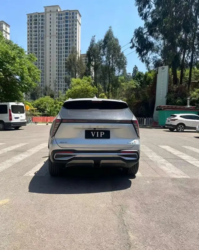 Geely Boyue L 1.5TD DCT Premium Type