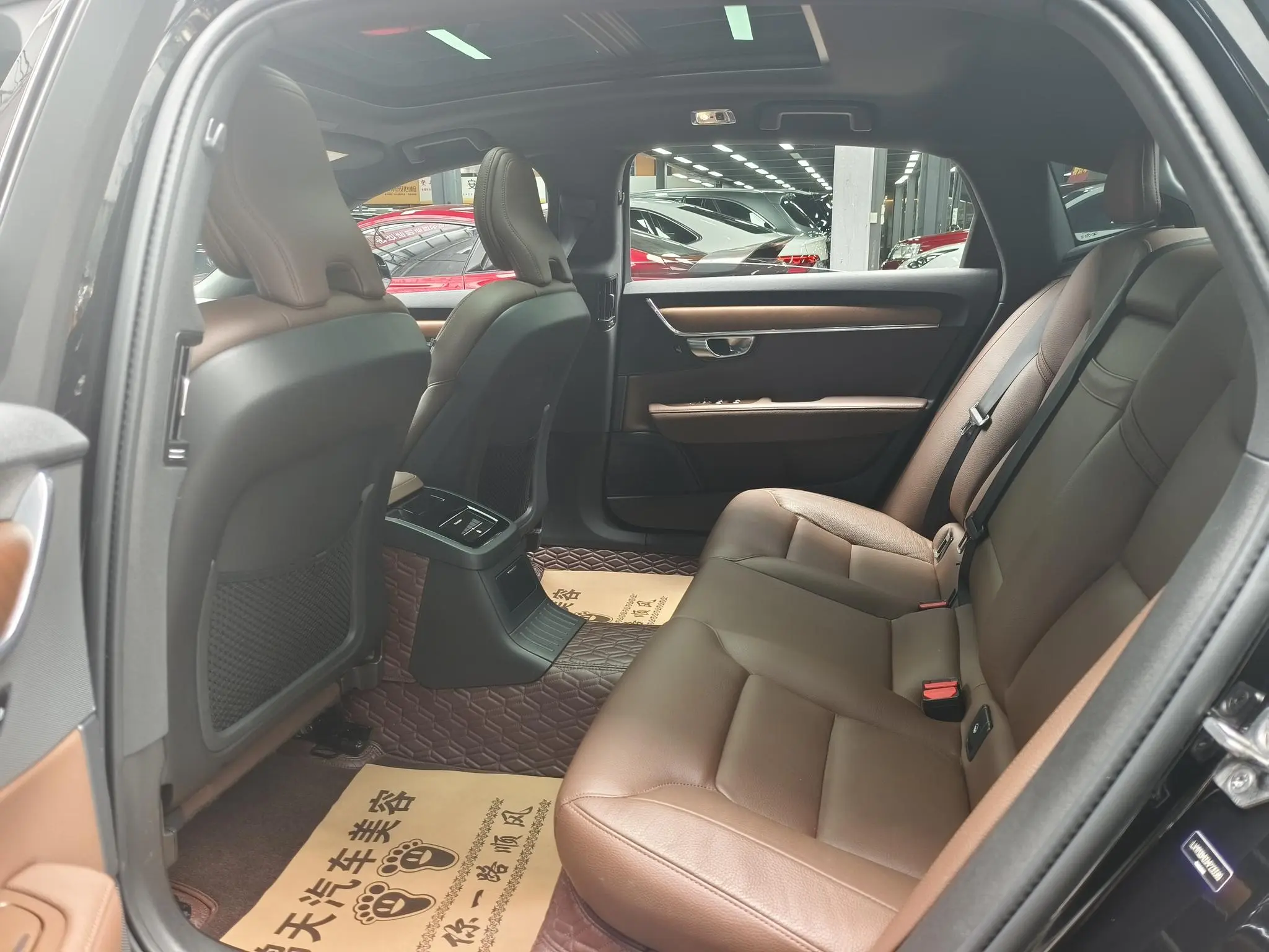 Volvo Volvo S90 PHEV T8 E-drive Hybrid Zhiyi Deluxe Edition