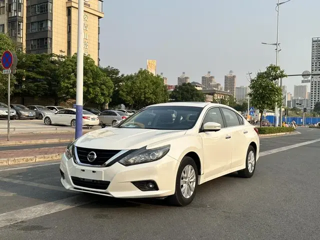 Nissan Teana 2.0L XE Fashion Edition
