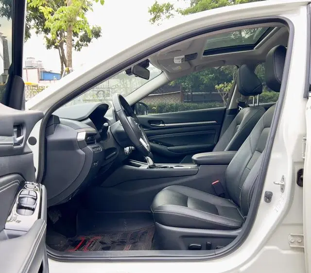 Nissan Teana 2.0 L XL Comfort Edition