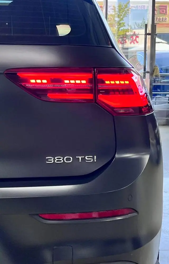 Volkswagen Golf GTI 380TSI DSG GTI